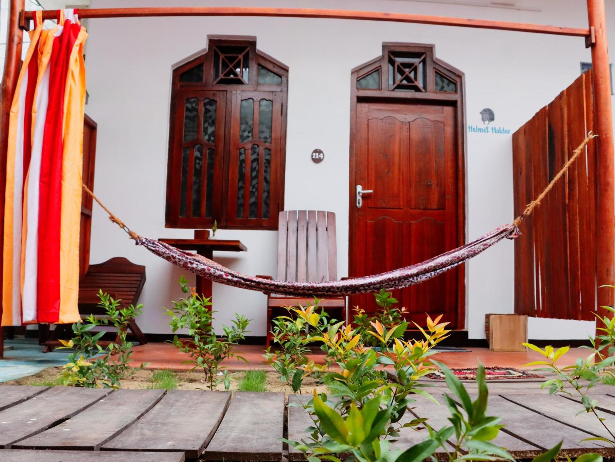 Surfers Park Arugambay Bed & Breakfast Аругам Бей Екстериор снимка