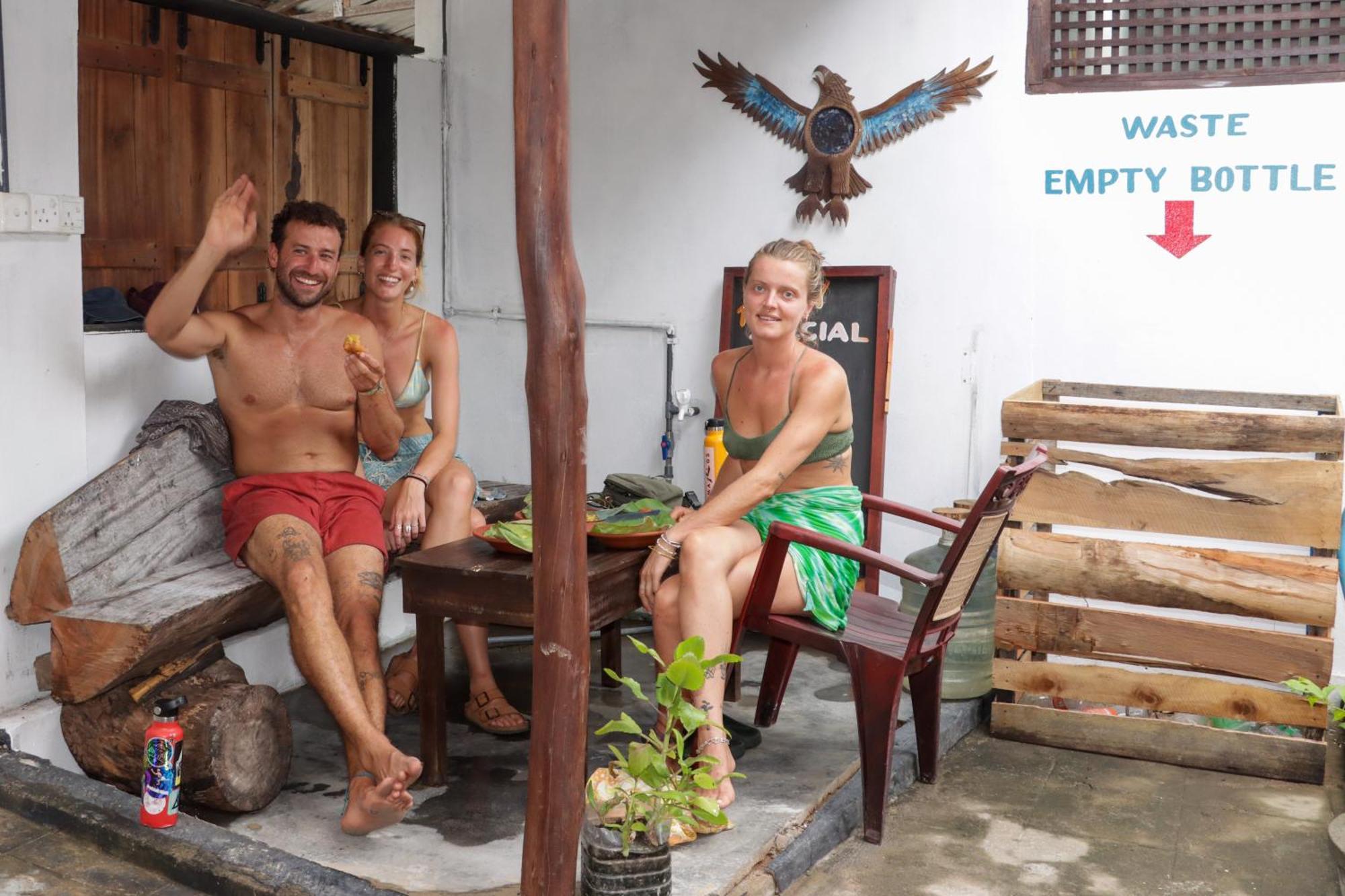 Surfers Park Arugambay Bed & Breakfast Аругам Бей Екстериор снимка